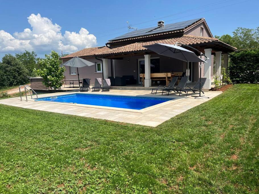 Modern House With Private Pool Villa Zminj Exterior photo