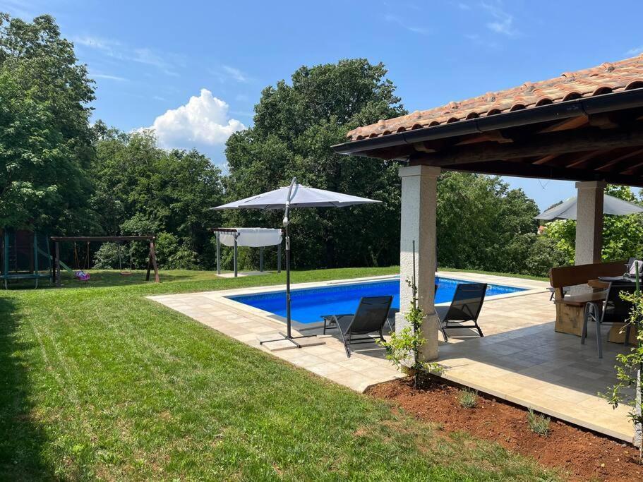 Modern House With Private Pool Villa Zminj Exterior photo